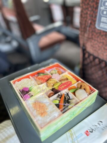 なだ万弁当